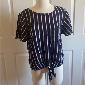 Stripped Short Sleeve Tie Front Blouse